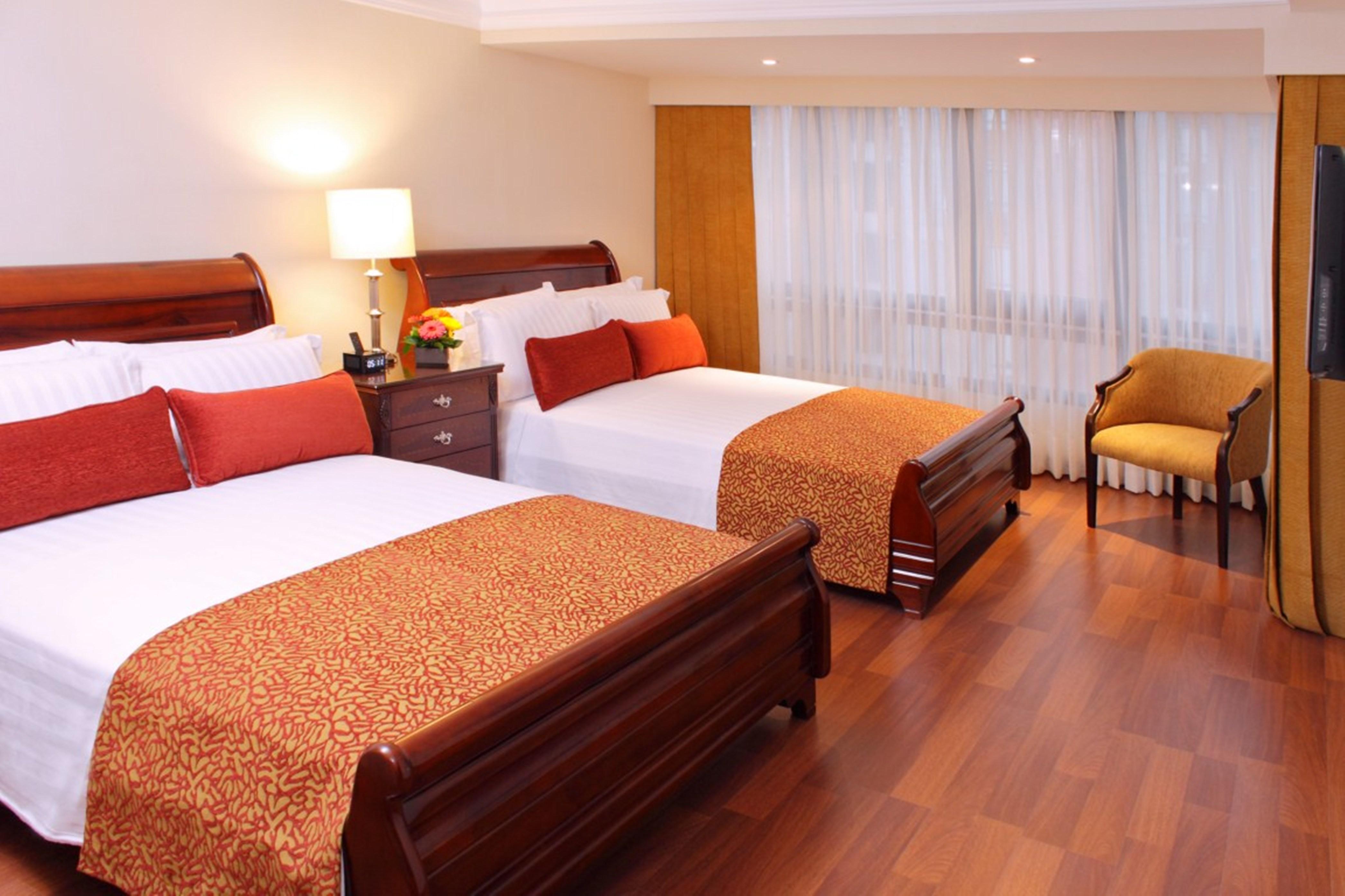 Hotel Estelar La Fontana Bogotá Eksteriør billede A room at the hotel