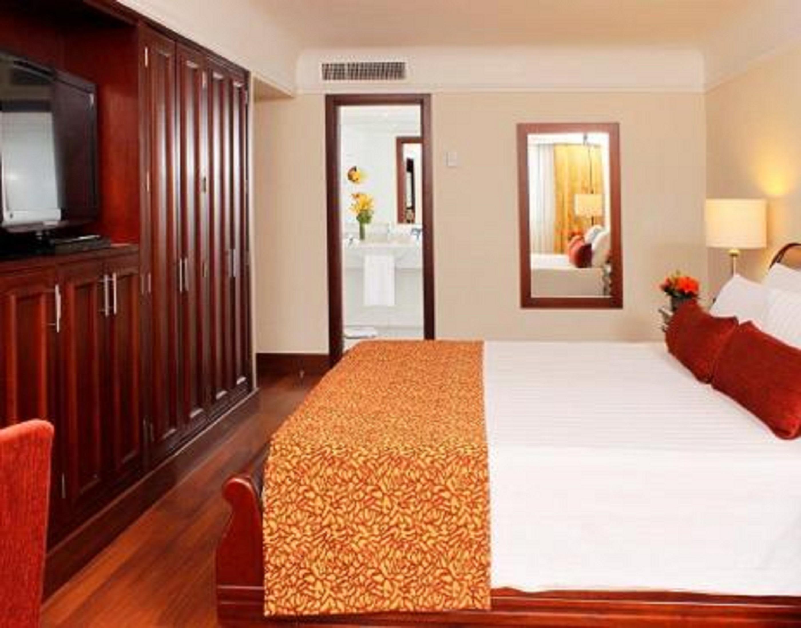 Hotel Estelar La Fontana Bogotá Eksteriør billede A bed runner